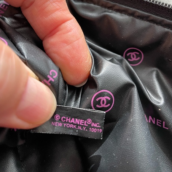 Chance Chanel cosmetic bag - Picture 10 of 10